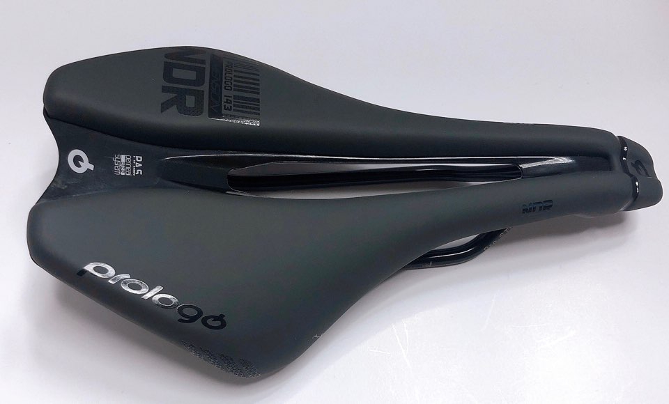 프롤로고 NDR안장